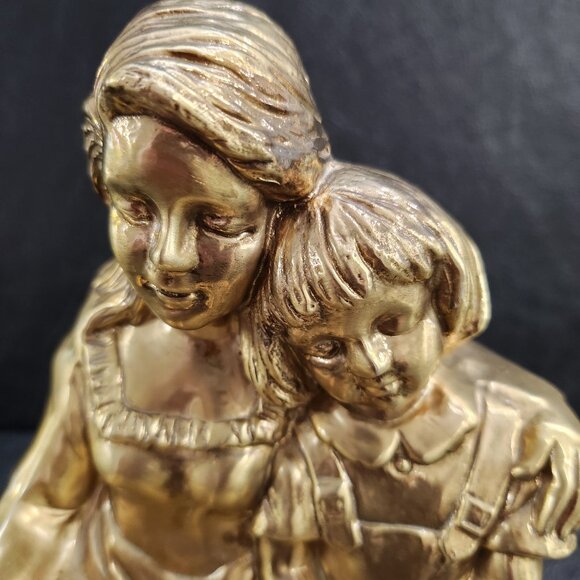 PM Craftsman, Mother and Daughter Reading a Book Brass Figurine. Home Decor - Picture 10 of 10